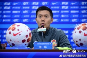 黄博文赛后：大家继续保持这种拼劲，我们迟早会成为一支强队的！