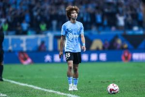 吕焯毅本场6次拦截，是个人单场中超新高，也是英博球员单场新高