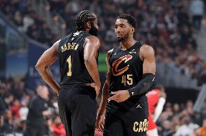 这都能输！骑士末节最多领先22分 最后13分钟被尼克斯轰出44-11