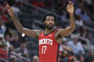 薪资专家：伊森新合同将使火箭薪资超奢侈税线 并接近第一土豪线